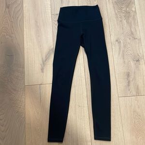 Fleo black leggings size small inseam 28”